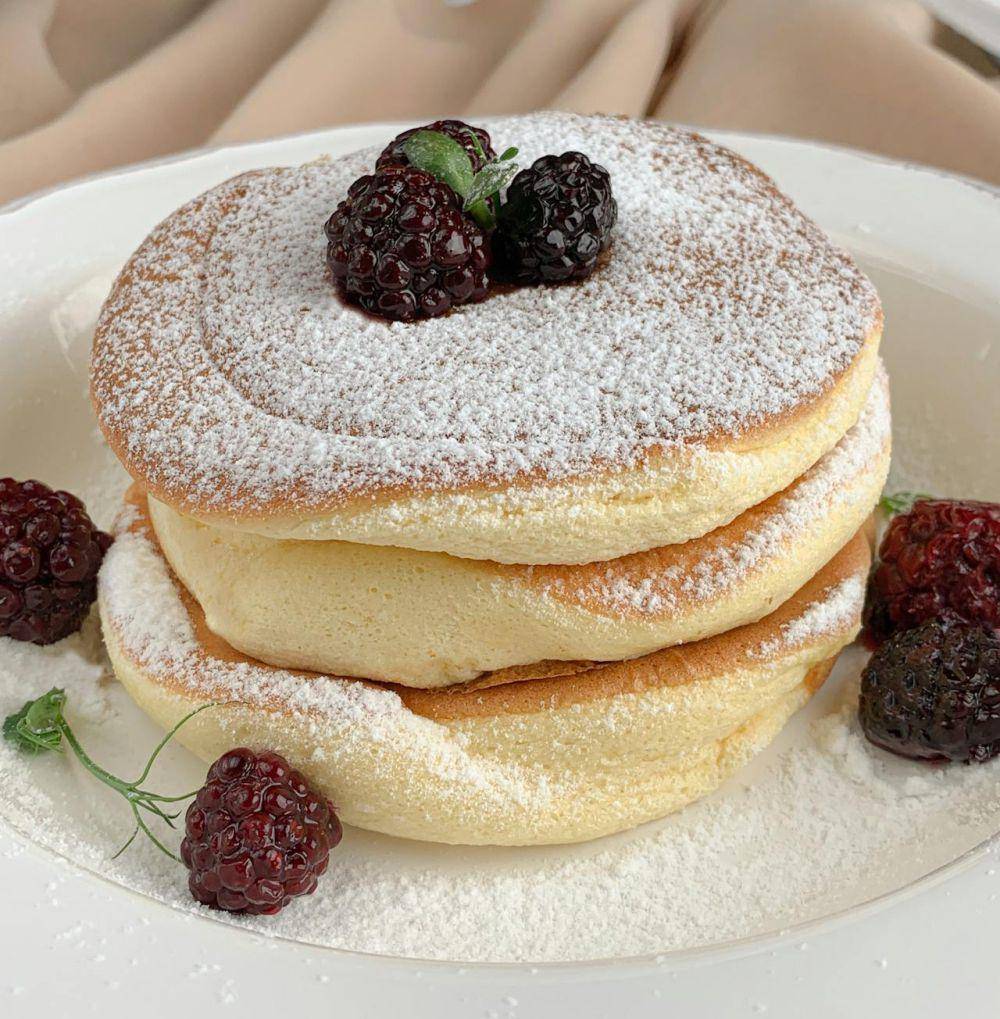 ilustrasi souffle oat pancake (pexels.com/ solod_sha)