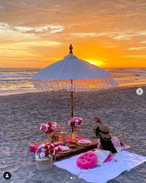 Potret Pengunjung Pantai Mandiri (Instagram/pantaimandiri)