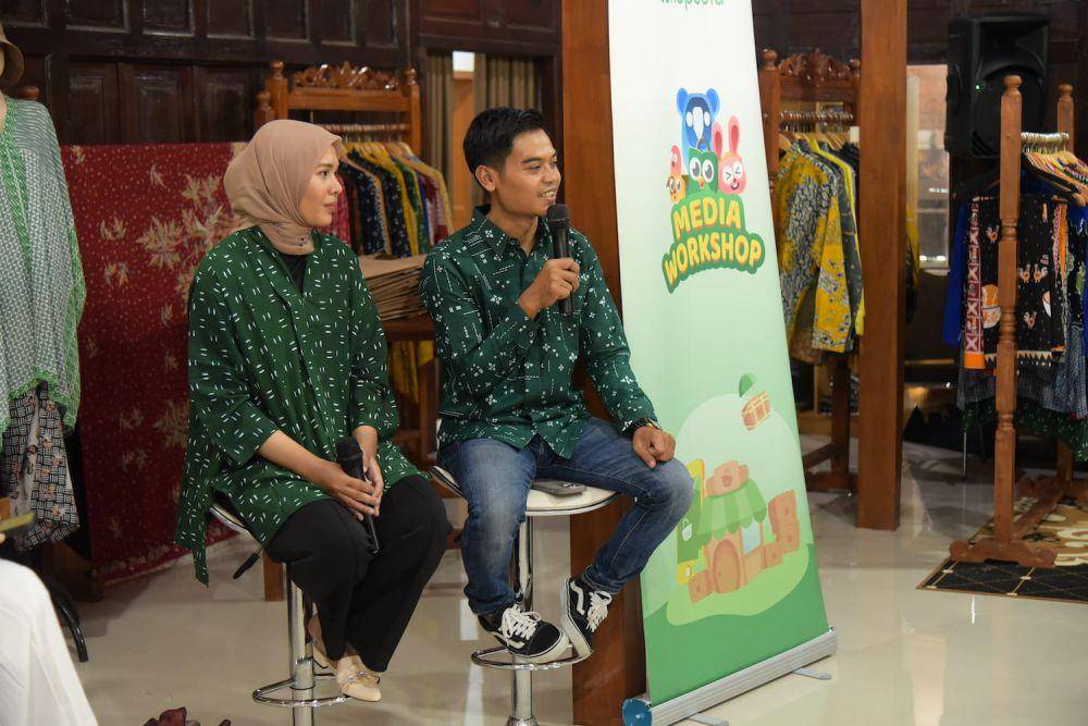 Media trip #MelokalDenganBatik dari Tokopedia dan ShopTokopedia di Solo, Jawa Tengah pada Rabu (7/8/2024). (dok. Tokopedia)