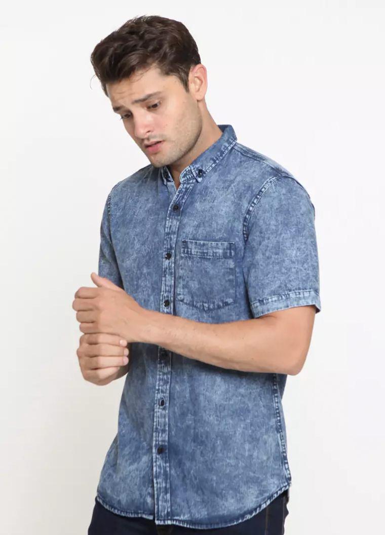 Vengoz Acid Blue Wash Denim Shirt KMDN5 (zalora.co.id/VENGOZ)