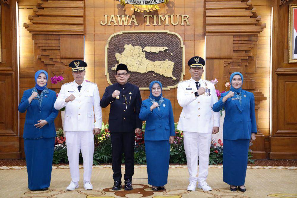 Pelantikan Pj Bupati Magetan dan Pj Wali Kota Malang yang baru. Dok. Pemprov Jatim.