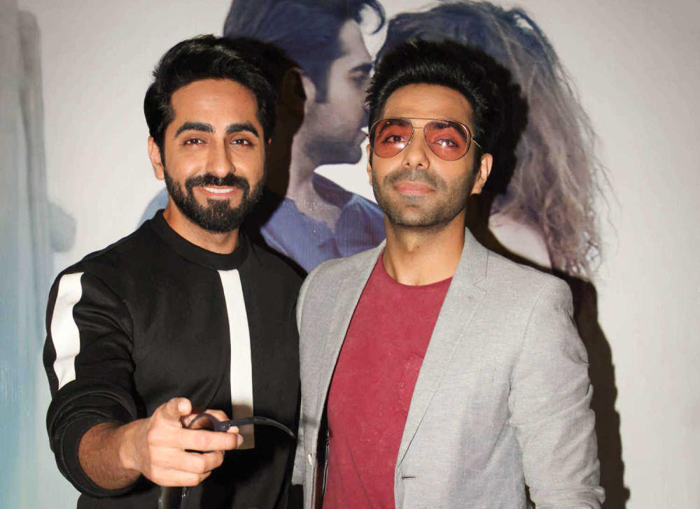 Ayushmann Khurrana dan adik (cinestaan.com)