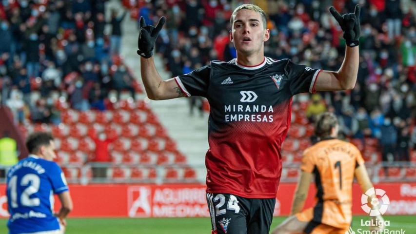 Sergio Camello menjalani performa apik bersama CD Mirandes pada 2021/2022. (instagram.com/sergiocamello9)