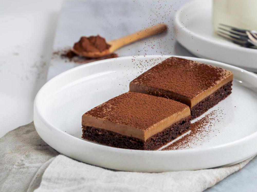 ilustrasi chocolate tres leches cake ala Luvita Ho (pexels.com/Eiliv Aceron)