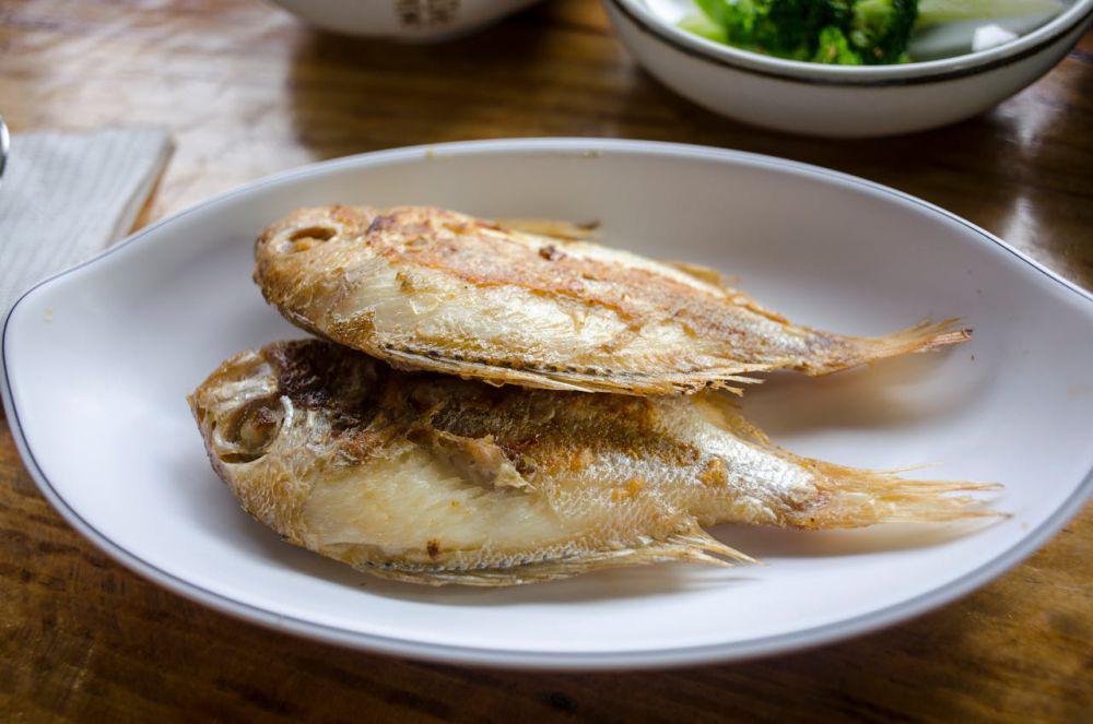 ilustrasi ikan goreng (pexels.com/makafood)