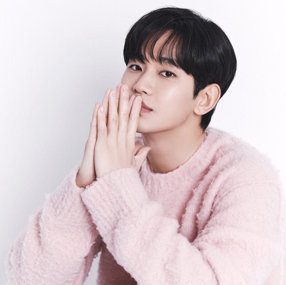potret Kim Soo Hyun (Instagram.com/goldmedalist_official)