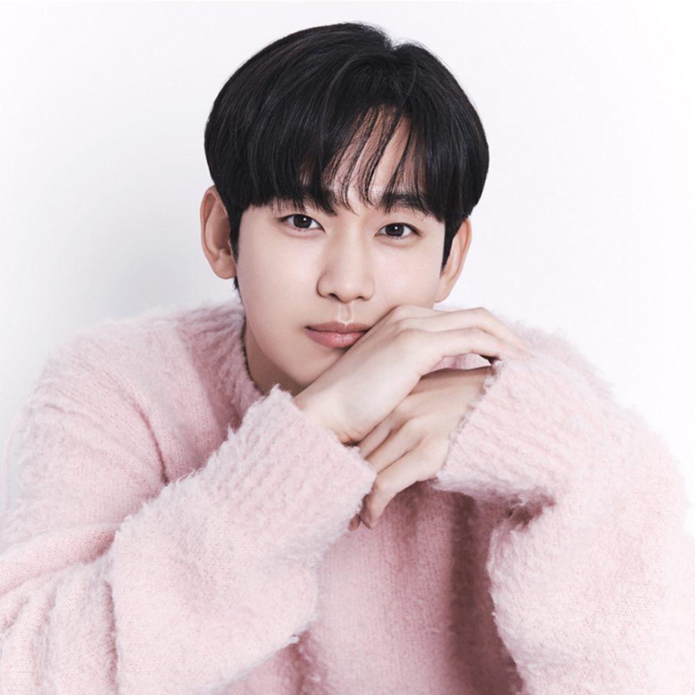 potret Kim Soo Hyun (Instagram.com/goldmedalist_official)