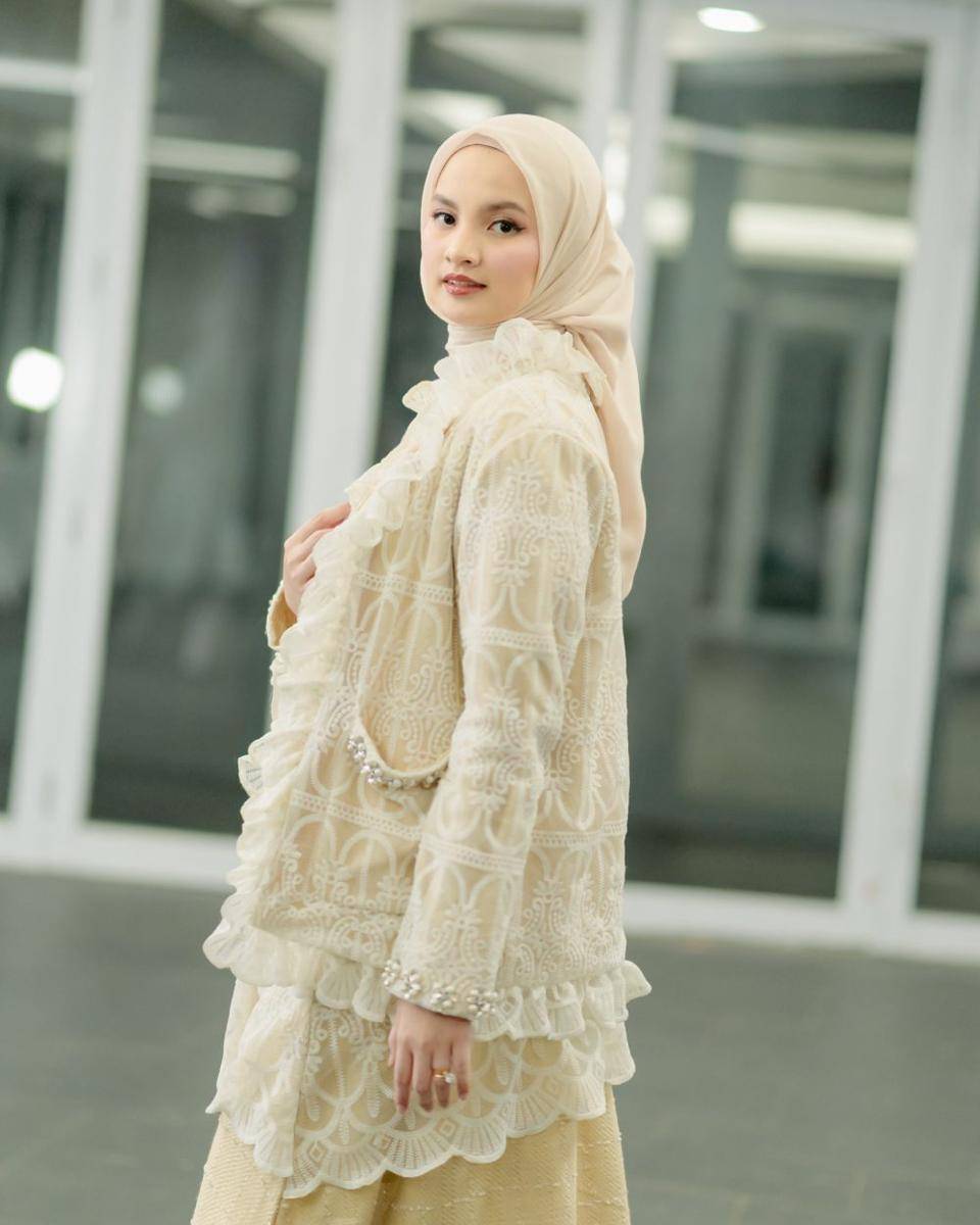 momen Sabrina Anggraini runaway di catwalk (instagram.com/sabrinaanggraini)