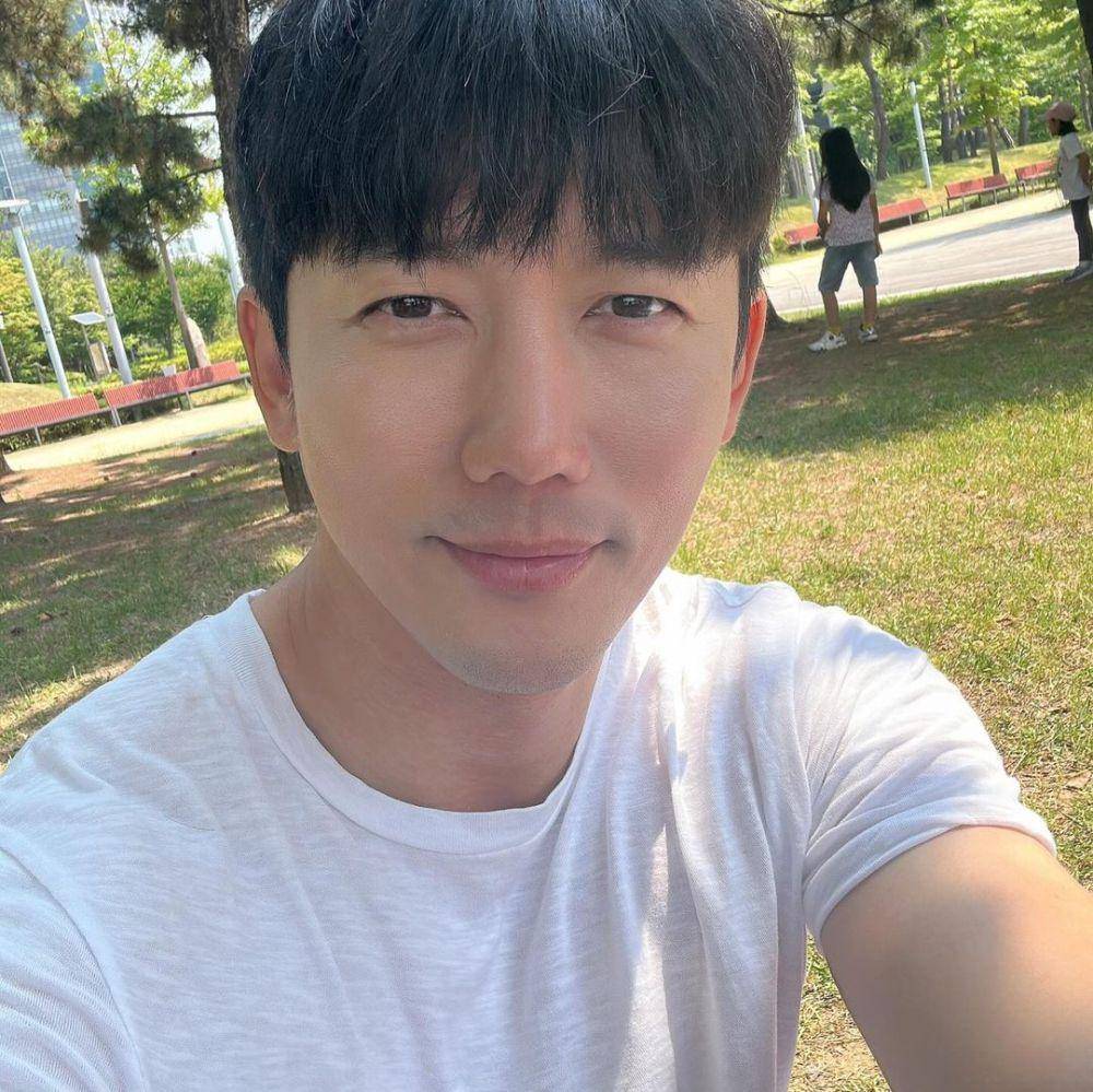 Ki Tae Young (instagram.com/kitaeyoung)