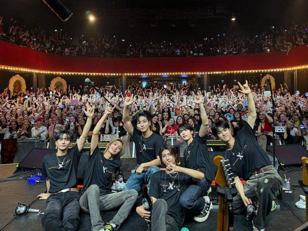 Xdinary Heroes (instagram.com/xdinaryheroes_official)