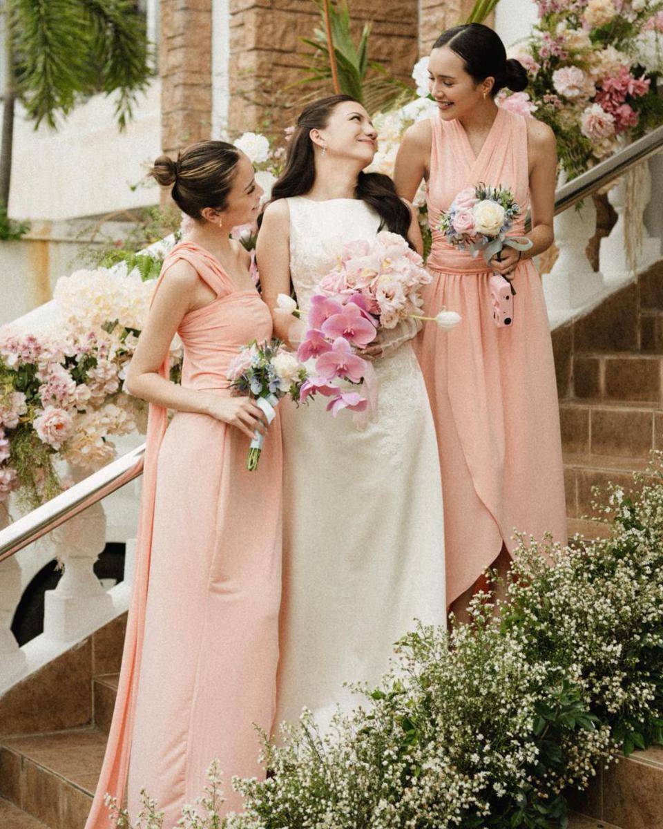 Beby Tsabina jadi bridesmaid Cassandra Lee (Instagram.com/bebytsabina)