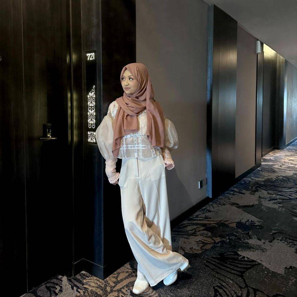 OOTD Hijab Halda Rianta (instagram.com/haldarnta)