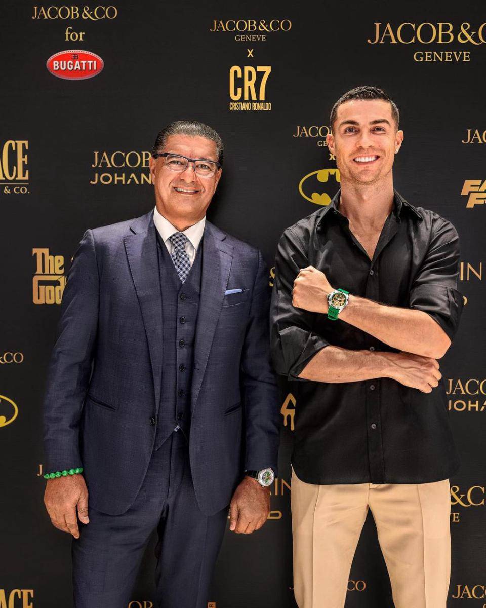 inspirasi outfit simpel ala Cristiano Ronaldo (instagram.com/cristiano)