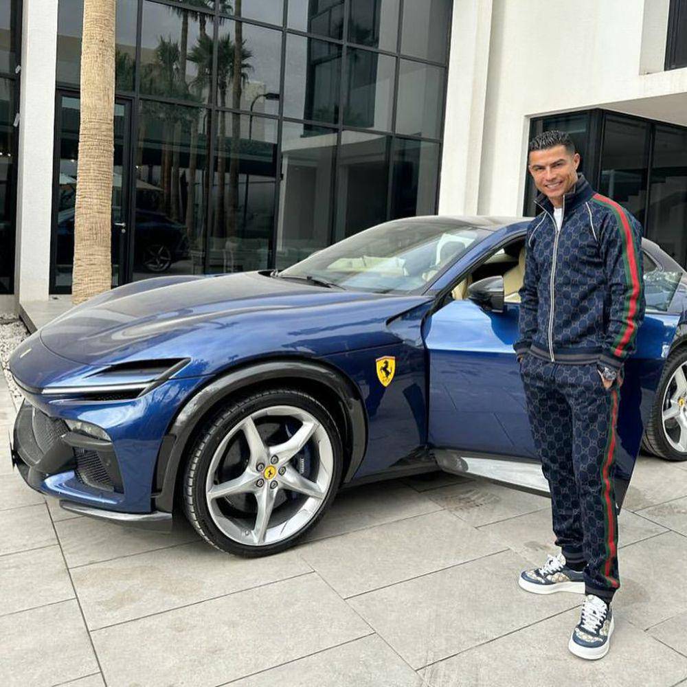 inspirasi outfit simpel ala Cristiano Ronaldo (instagram.com/cristiano)