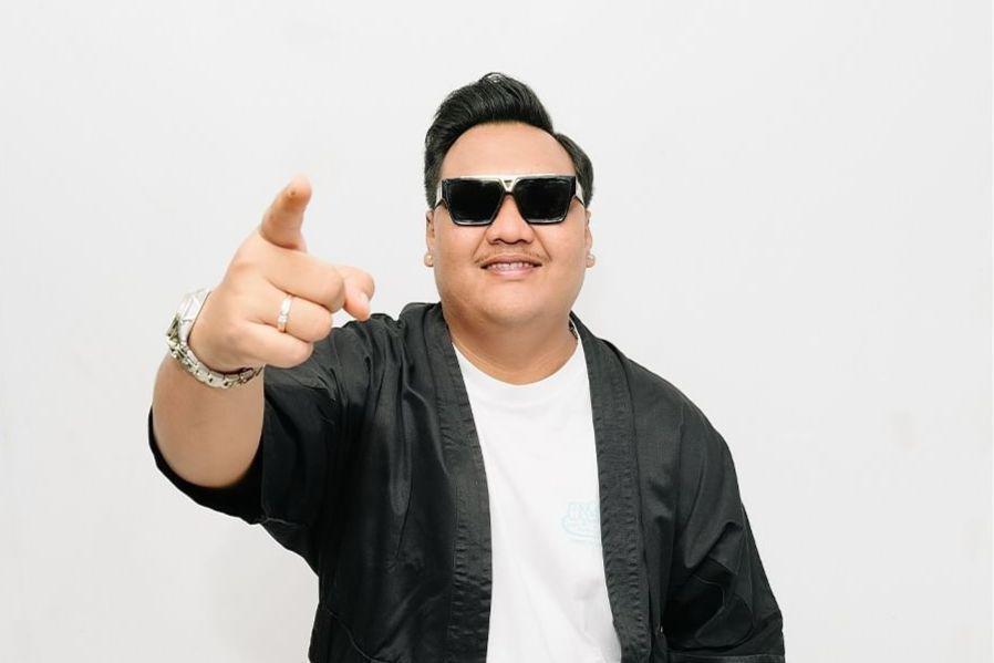 Lirik Lagu Koyo Jogja Istimewa - Ndarboy Genk
