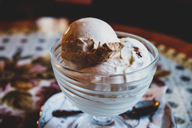 Ilustrasi es krim. https://www.pexels.com/id-id/@almapapi/