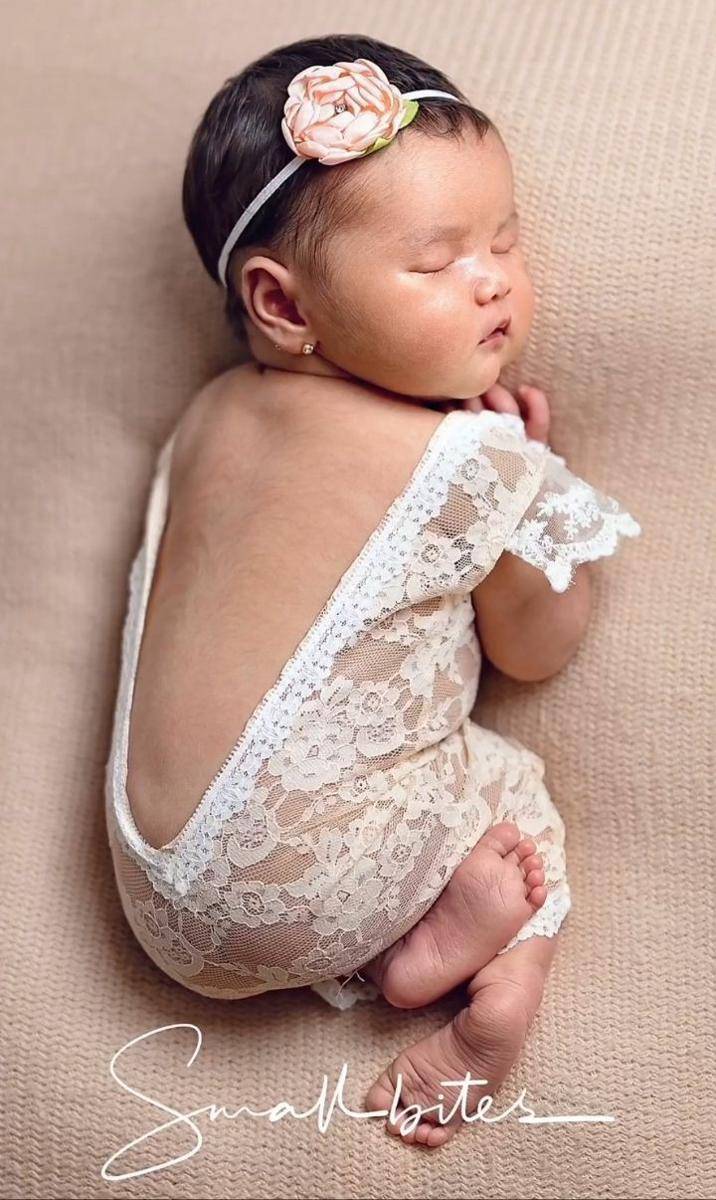 Newborn baby Luv (dok. @rittarajagukguk via Instagram.com/tengkudewiputri_tdp)