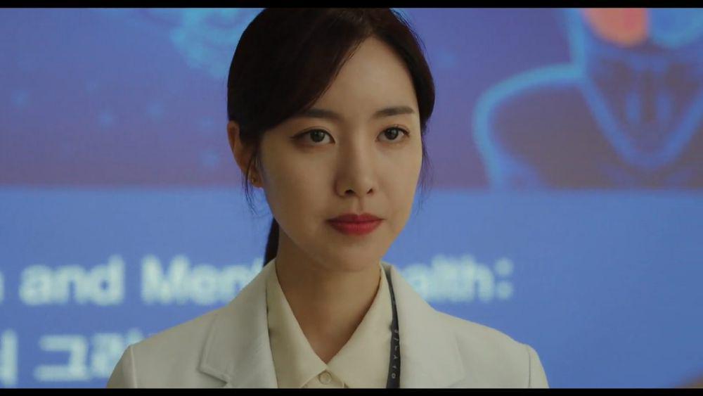 Jin Se Yeon di drama Bad Memory Eraser (dok. MBN/Bad Memory Eraser)