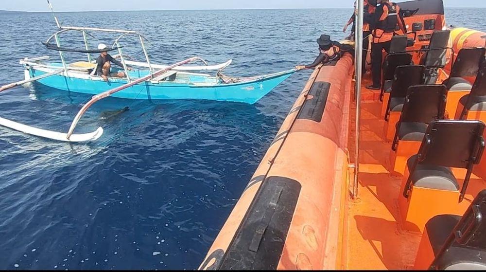 Perahu Rusak di Tengah Laut, Nelayan Selayar Ditemukan Selamat