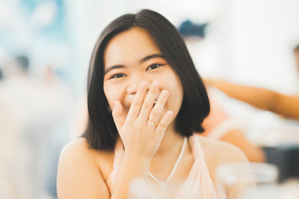 5 Cara Menjalani Hidup Bahagia Meski Kadang Merasa Minder