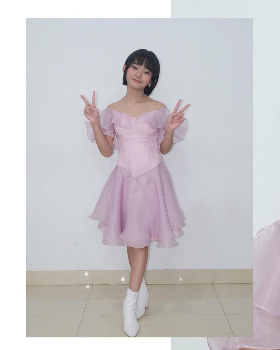 potret Bilqis dan Ayu Ting Ting nyanyi bareng (instagram.com/ayutingting92)