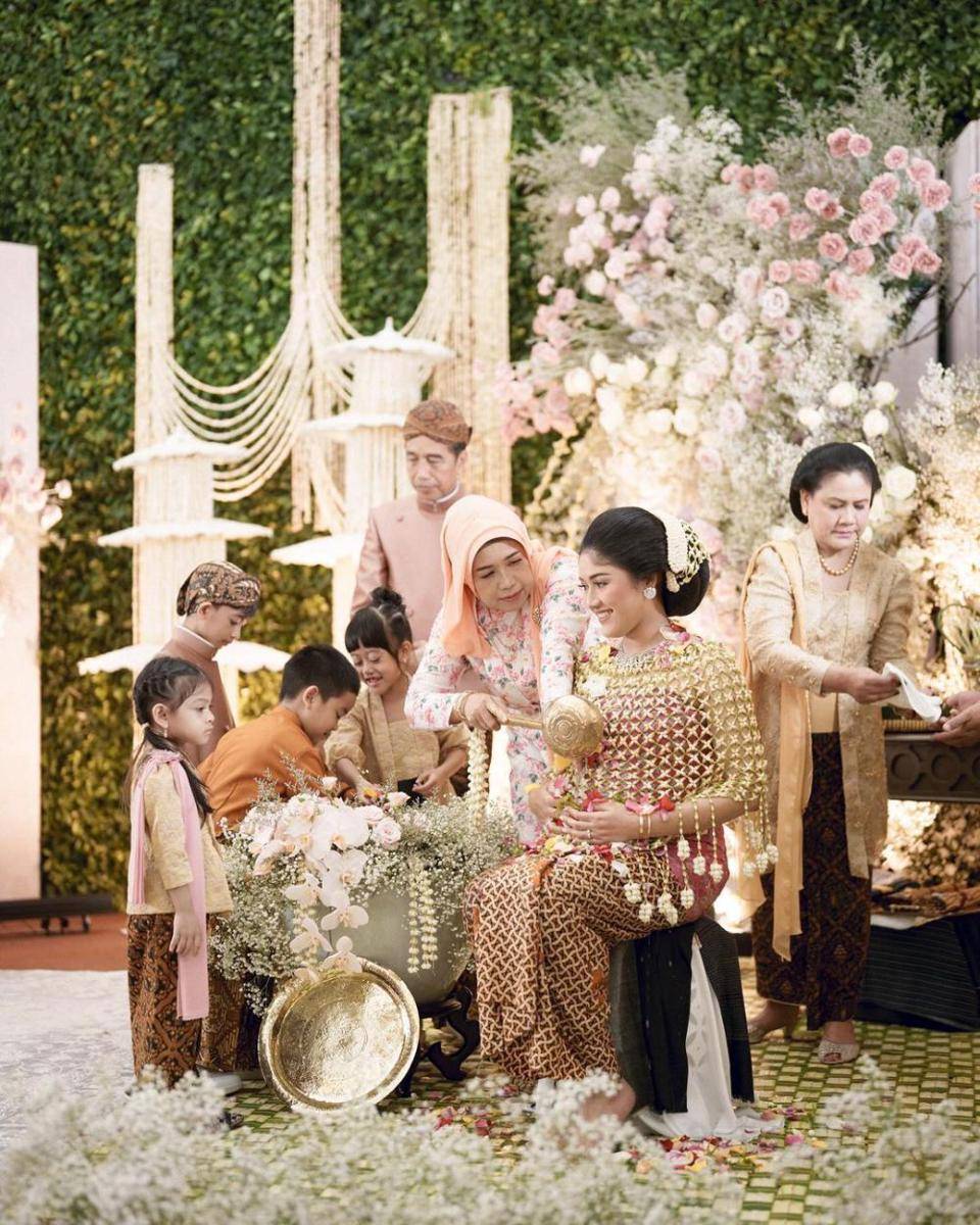 potret keluarga Erina Gudono (instagram.com/didietmaulana)