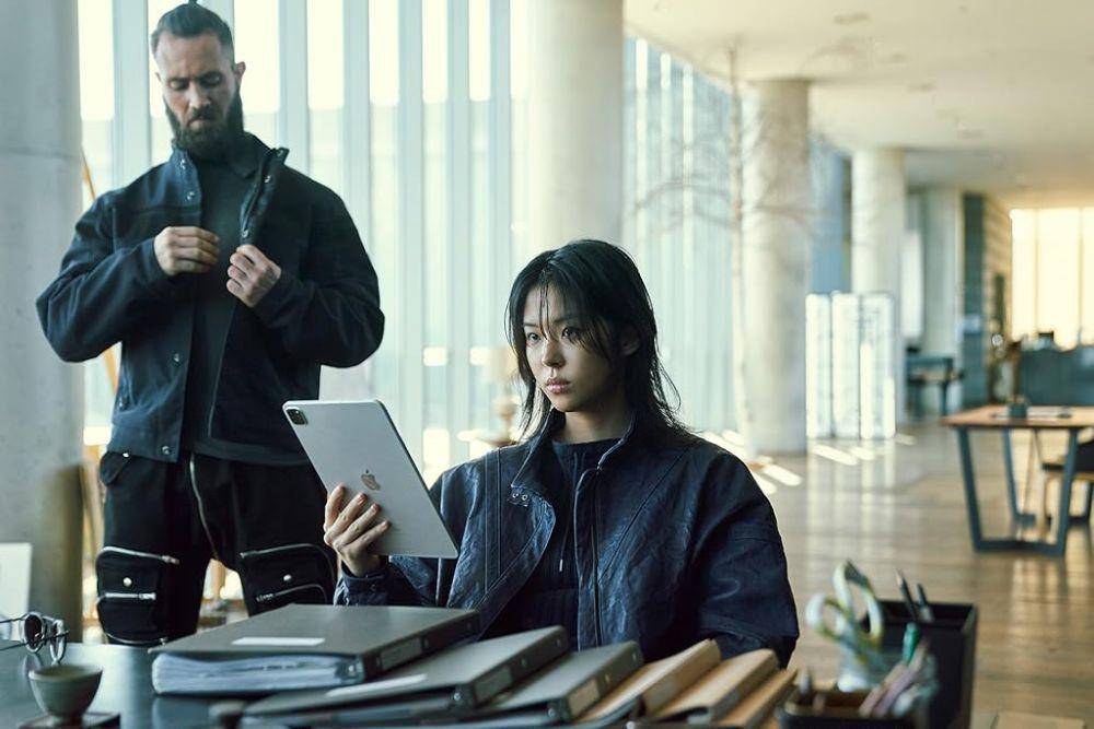 urutan nonton The Tyrant (dok. Next Entertainment World/The Witch: Part 2. The Other One)