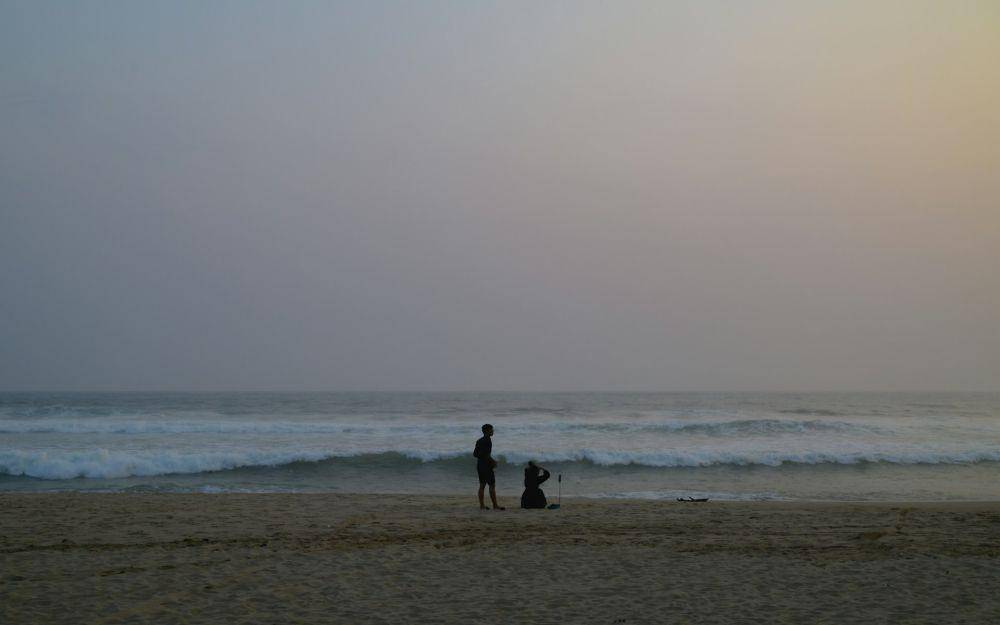 Pemandangan pantai yang cantik (unsplash.com/mfrazi)