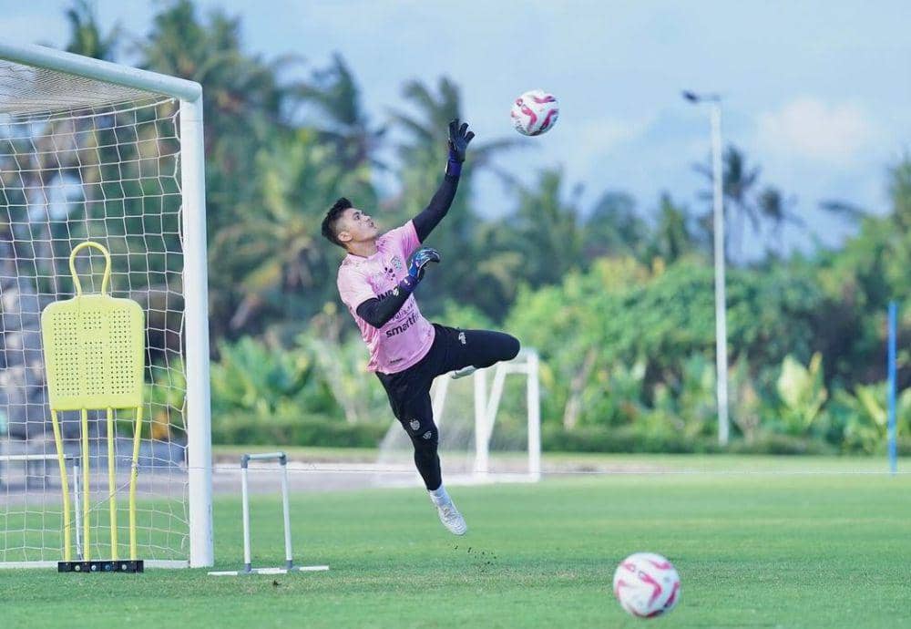 Fitrul saat latihan bersama Bali United. (Instagram.com/fitrul_dr1)
