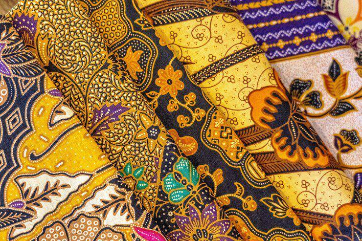 Ilustrasi kain batik (freepik.com/wirestock)
