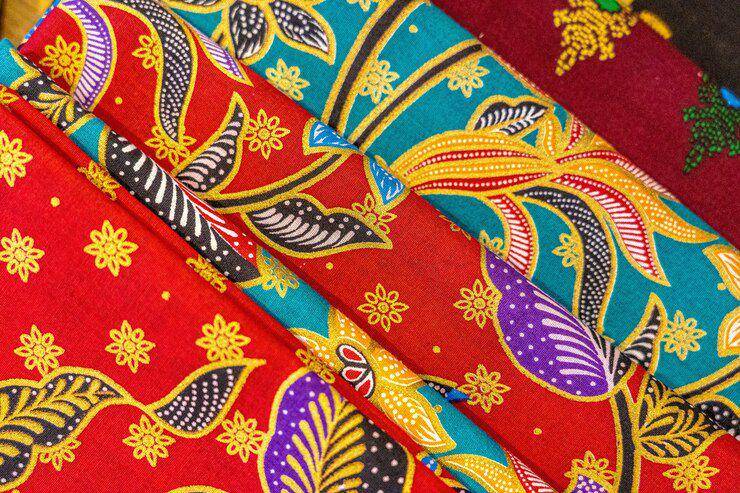 Ilustrasi kain batik (freepik.com)
