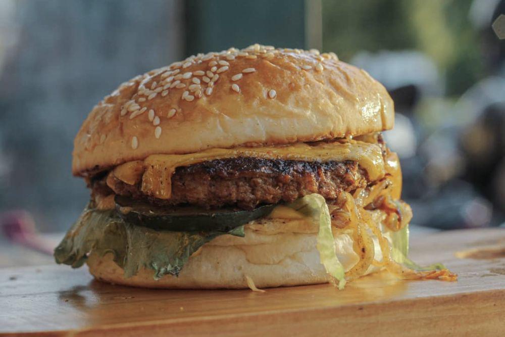 Salah satu menu Kumpeni Burgers (instagram.com/kumpeniburgers)