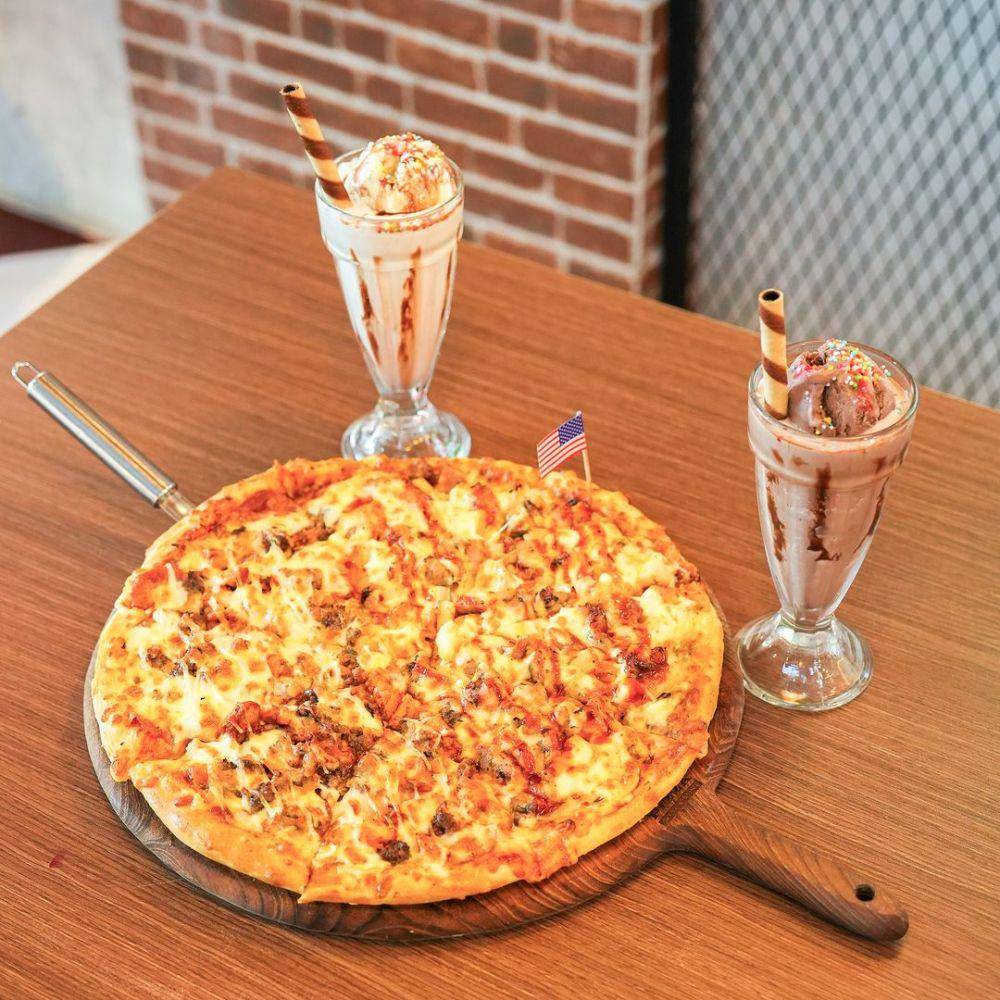 US Pizza (instagram.com/uspizzaid)