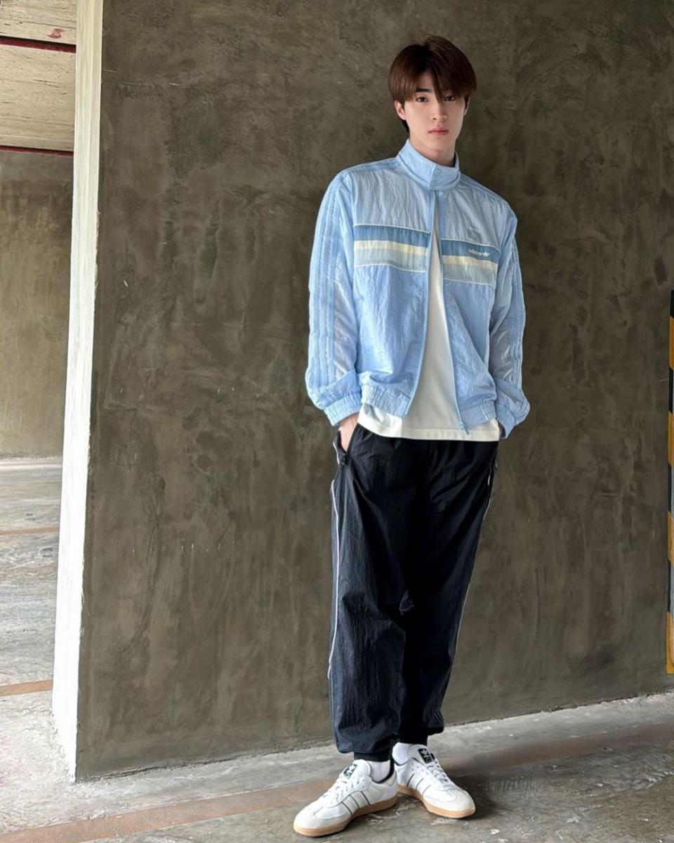 Blue Pongtiwat (instagram.com/blue_pongtiwat)