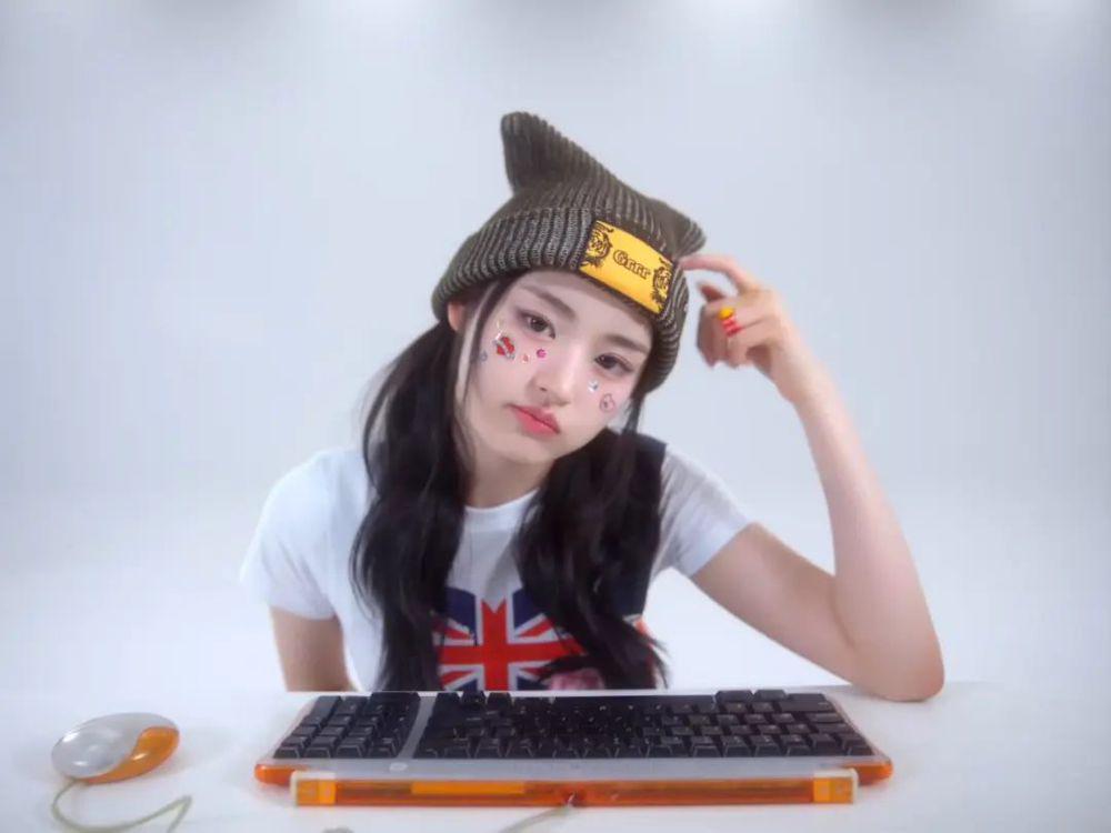 Yang Athena FIFTY FIFTY (instagram.com/we_fiftyfifty)