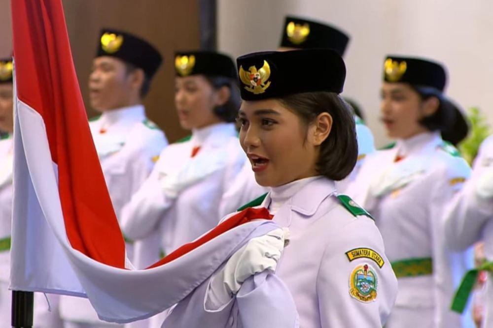Cek Fakta: Paskibraka Pembawa Baki Diganti Detik-Detik Jelang Upacara