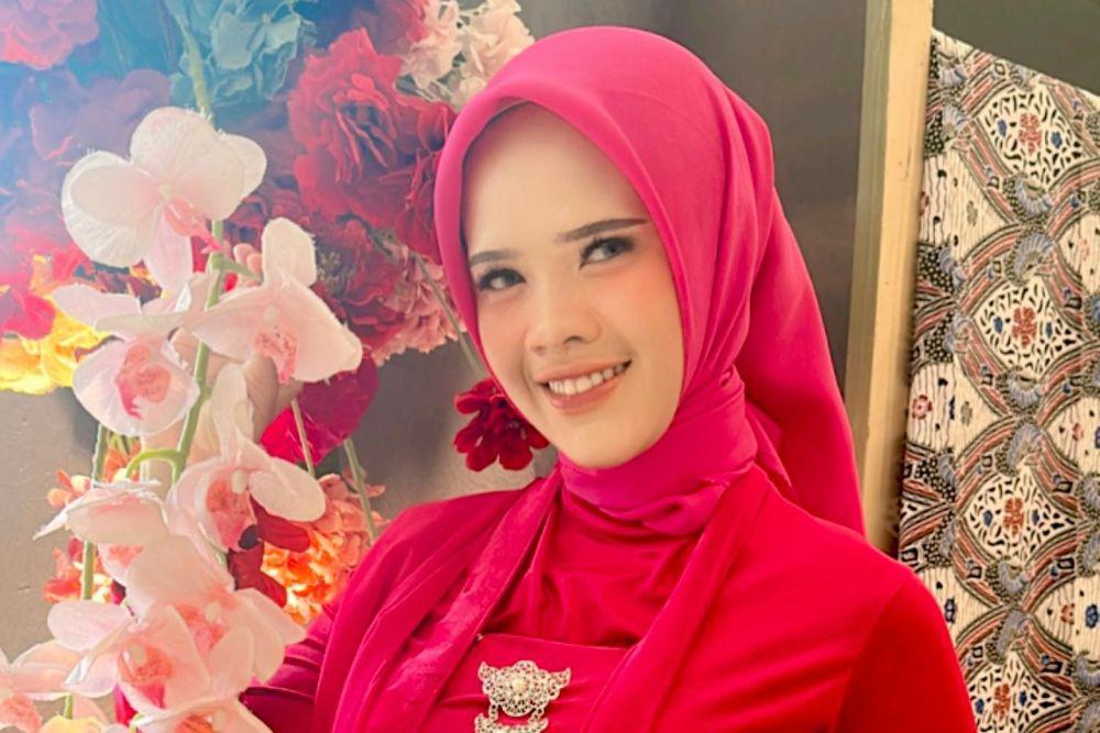 Siapa Aprila Majid yang Viral Curhat Suami Tak Pulang Setahun?