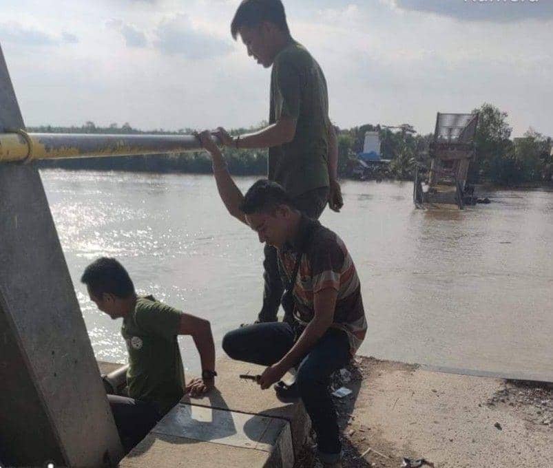 20 Tower di Lalan Mati Usai Jembatan Roboh, Jaringan Lumpuh