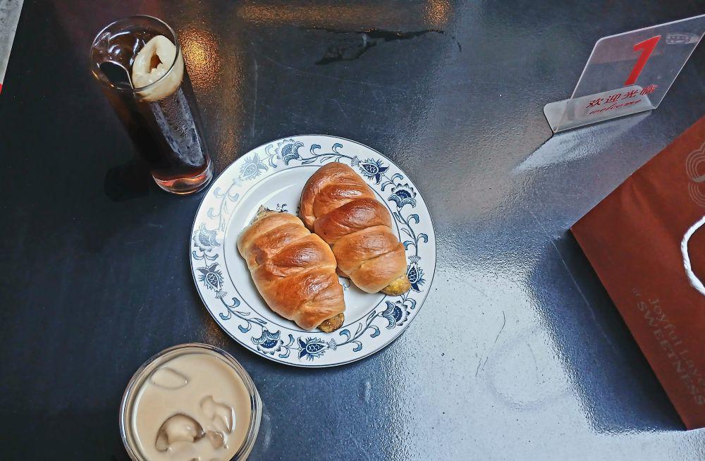 Kedai Djoen Coffee & Resto (IDN Times/Dyar Ayu)