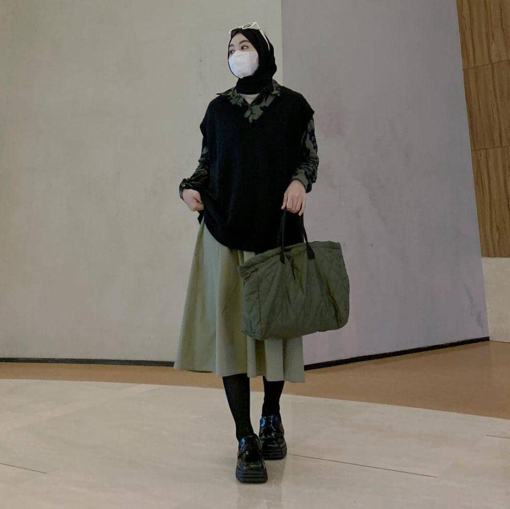 Izzahi (instagram.com/izzahi)