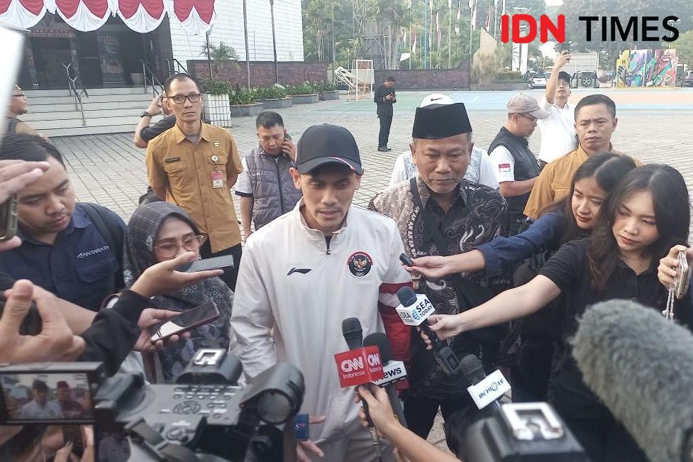 Veddriq dan Rizki Ajak Orang Tua Terima Bonus Rp6 Miliar dari Jokowi