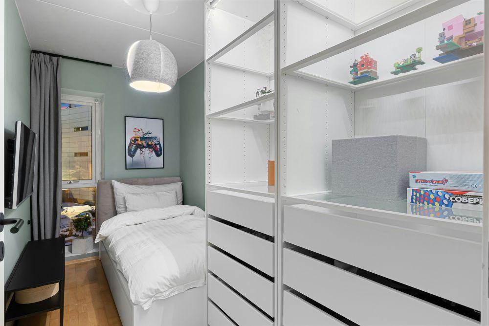 ide penataan kamar (unsplash.com/@lisaanna195)