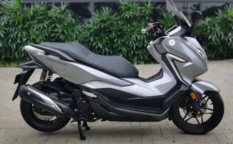 7 Motor Matic dengan Bagasi Besar, Salah Satunya Honda Forza
