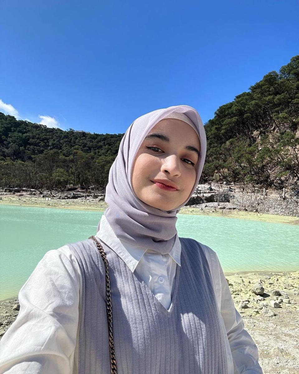 makeup natural ala Cut Intan Nabila (instagram.com/cut.intannabila)