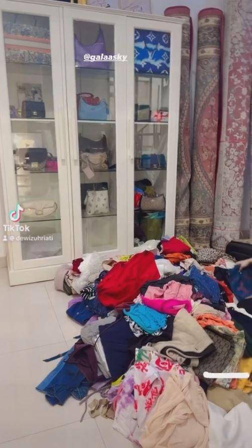 barang peninggalan Vanessa Angel (Instagram.com/dewizuhriati)