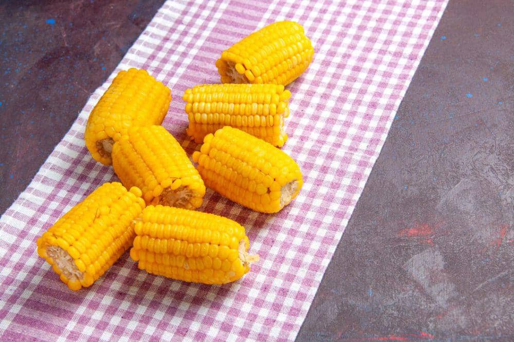 Potret jagung kukus