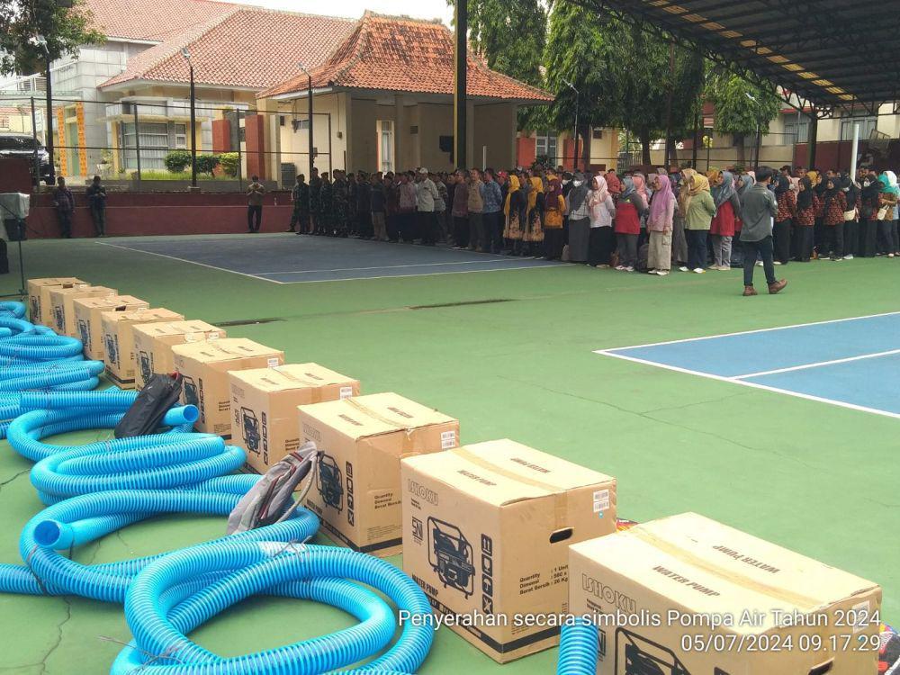 Humas Pemkab/ penyaluran bantuan pompa
