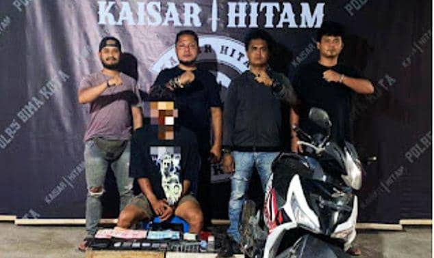 Gertak Warga Pakai Parang saat Mabuk, Pria di Bima ini Dikeroyok Massa