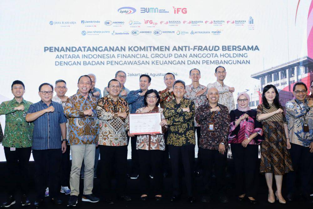 Penandatanganan Piagam Komitmen Anti Fraud PT Asuransi Kredit Indonesia (Askrindo). (dok. Askrindo)