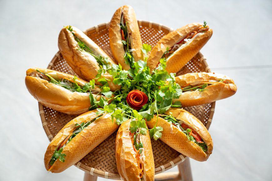 ilustrasi makanan khas vietnam (unsplash.com/Quang Nguyen Vinh)